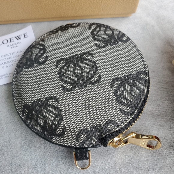 Loewe Coin Purse - Picture 2 of 12